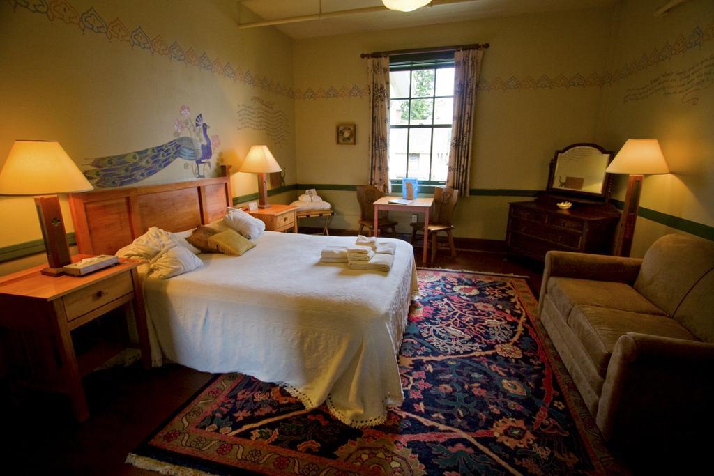 Mcmenamins Edgefield Troutdale