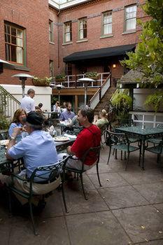 Mcmenamins Edgefield Resort Troutdale