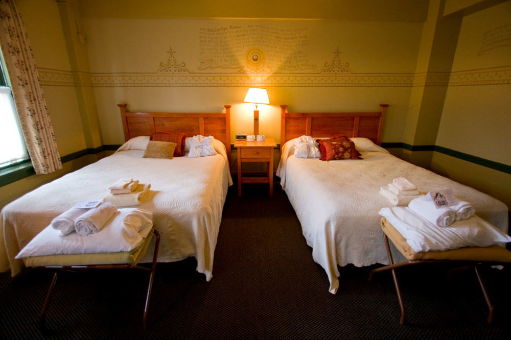 Mcmenamins Edgefield Resort