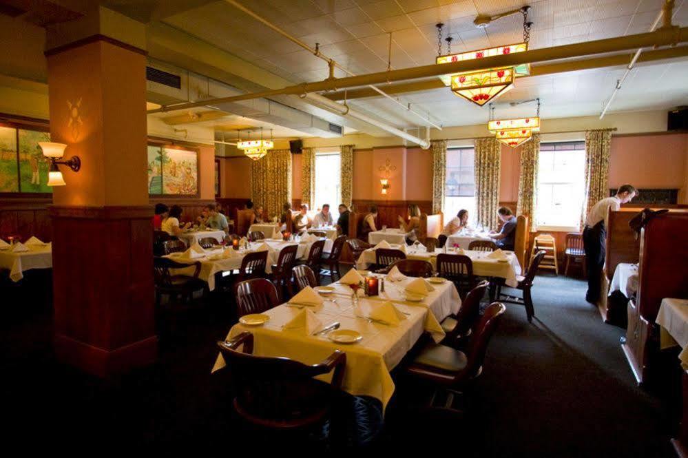 Mcmenamins Edgefield Resort
