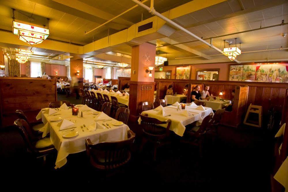 Mcmenamins Edgefield Troutdale